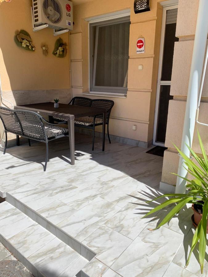 Relax Apartman Hajdúszoboszló Eksteriør bilde